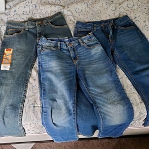 Boys size 10husky jeans and black pants